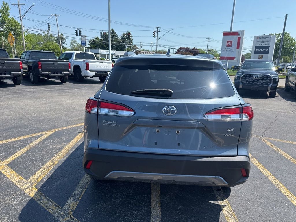 2023 Toyota Corolla Cross LE