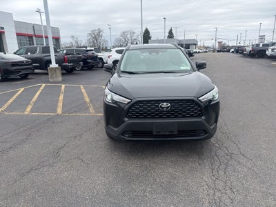 2024 Toyota Corolla Cross LE