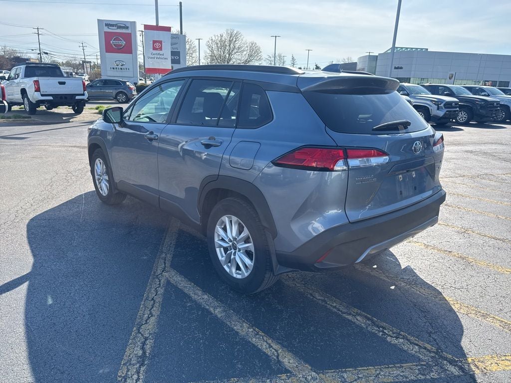2024 Toyota Corolla Cross LE
