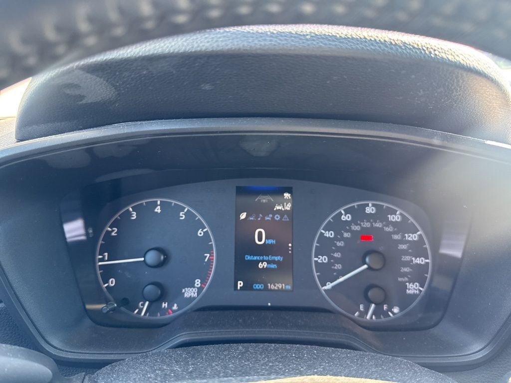 2024 Toyota Corolla Cross LE