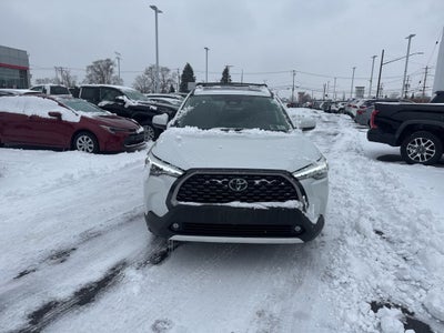 2023 Toyota Corolla Cross XLE