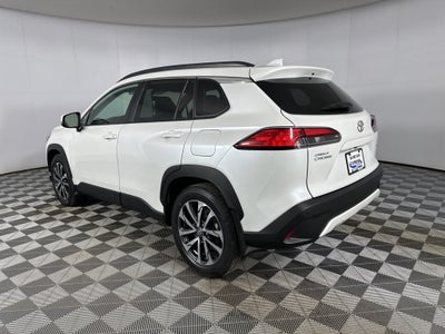 2022 Toyota Corolla Cross XLE