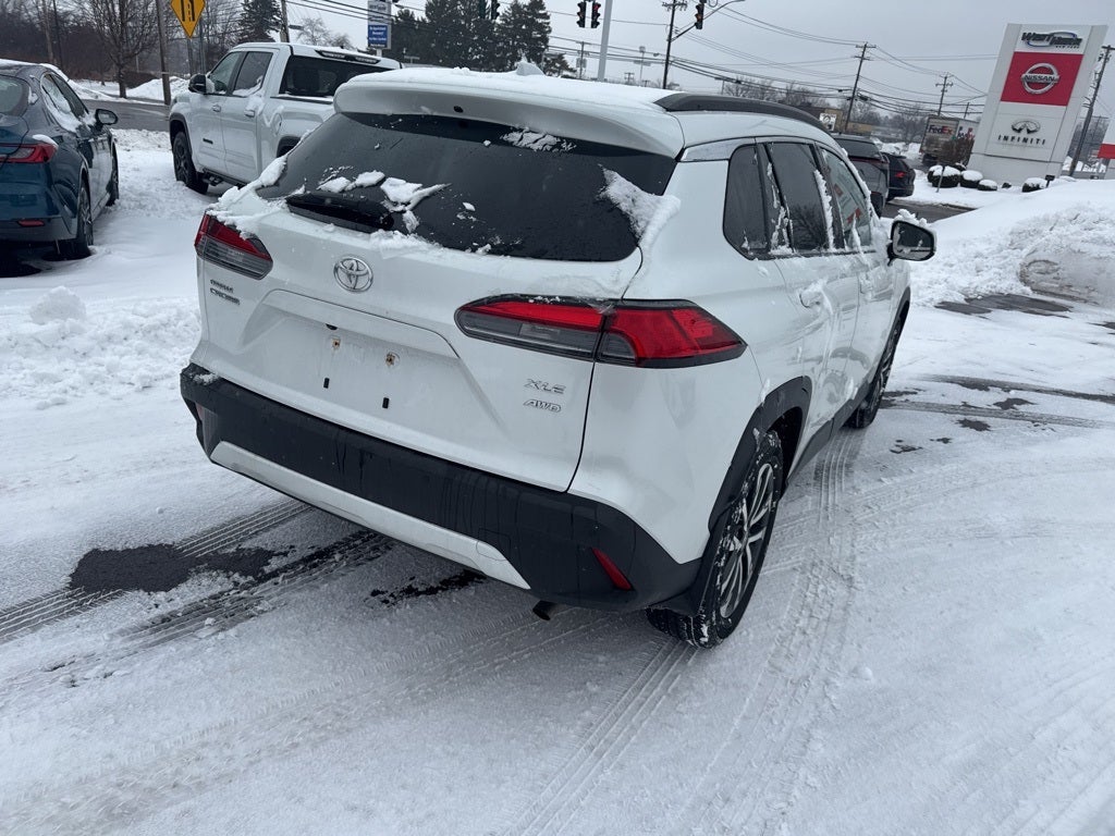 2022 Toyota Corolla Cross XLE