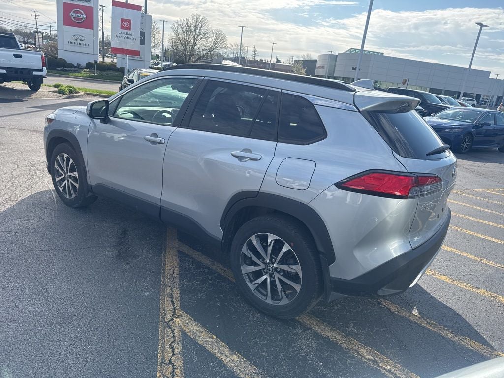 2023 Toyota Corolla Cross XLE