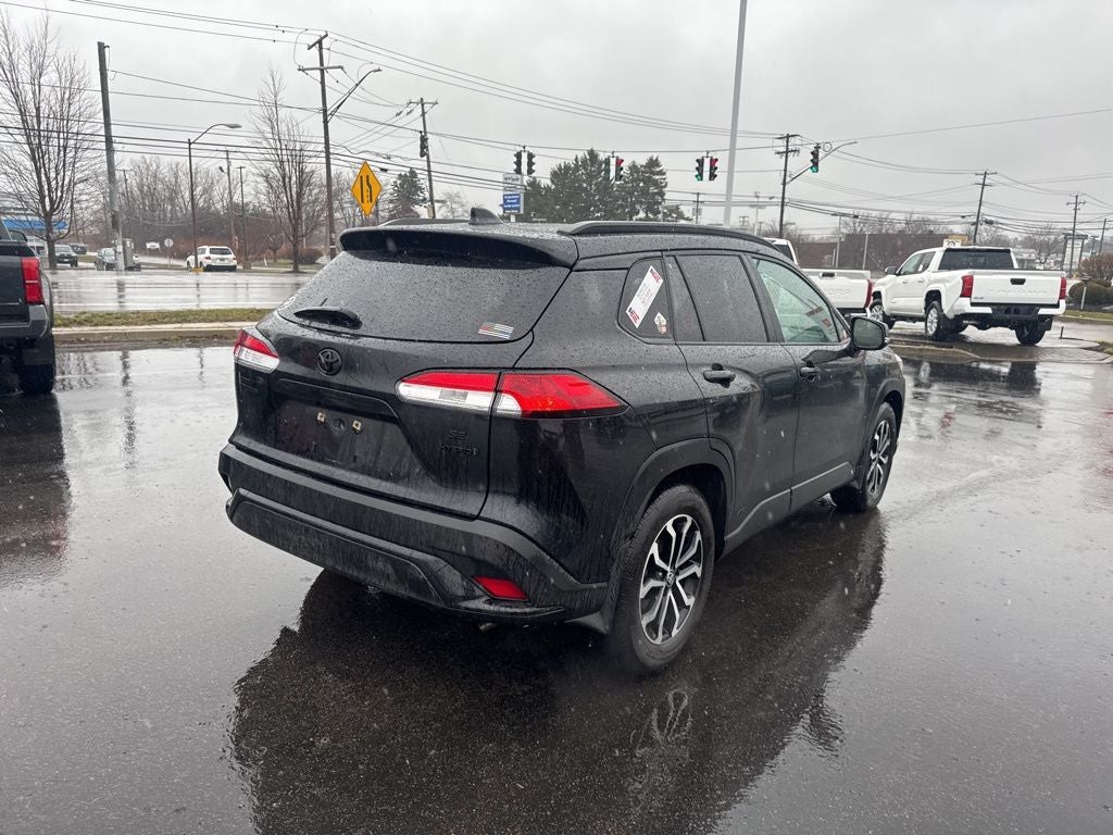 2023 Toyota Corolla Cross Hybrid SE