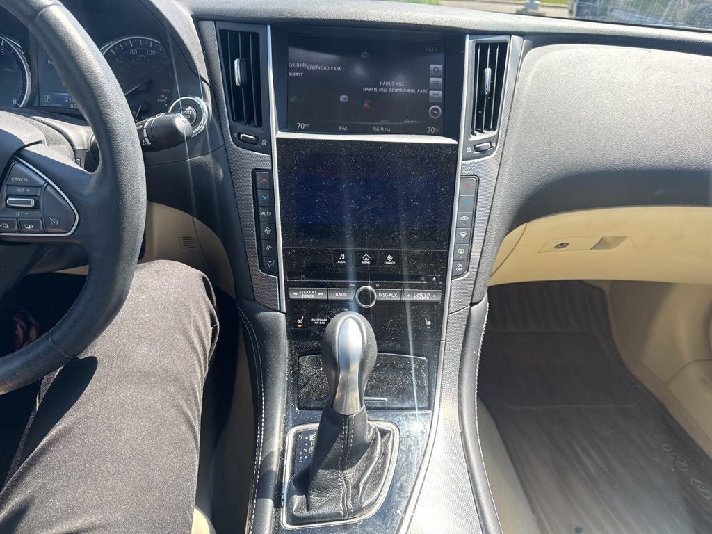 2017 INFINITI Q50 2.0t Premium