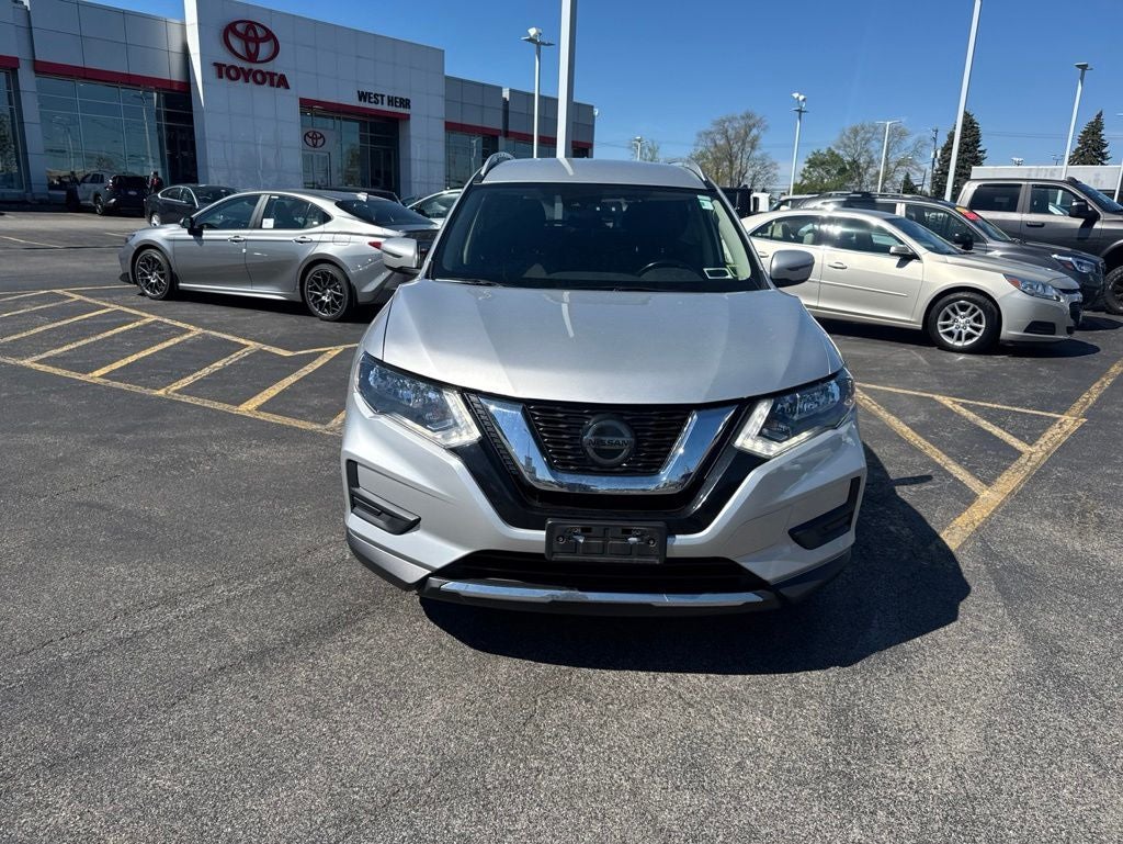 2020 Nissan Rogue SV