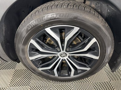 2024 Toyota Crown XLE