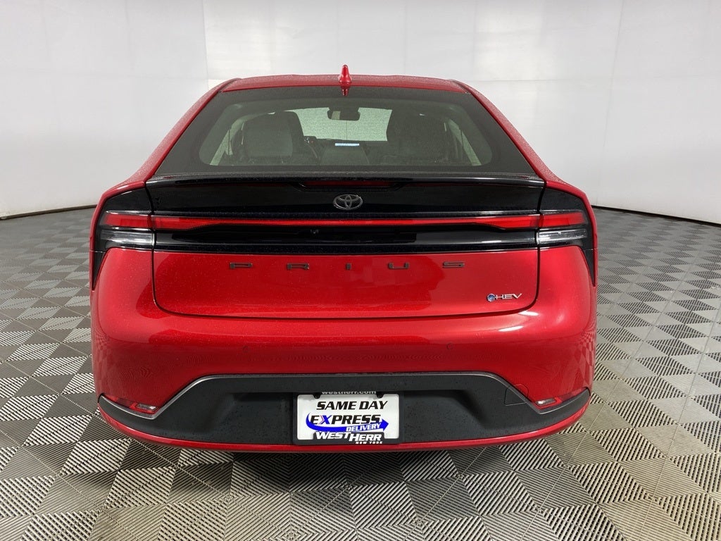 2024 Toyota Prius LE