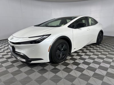 2024 Toyota Prius LE