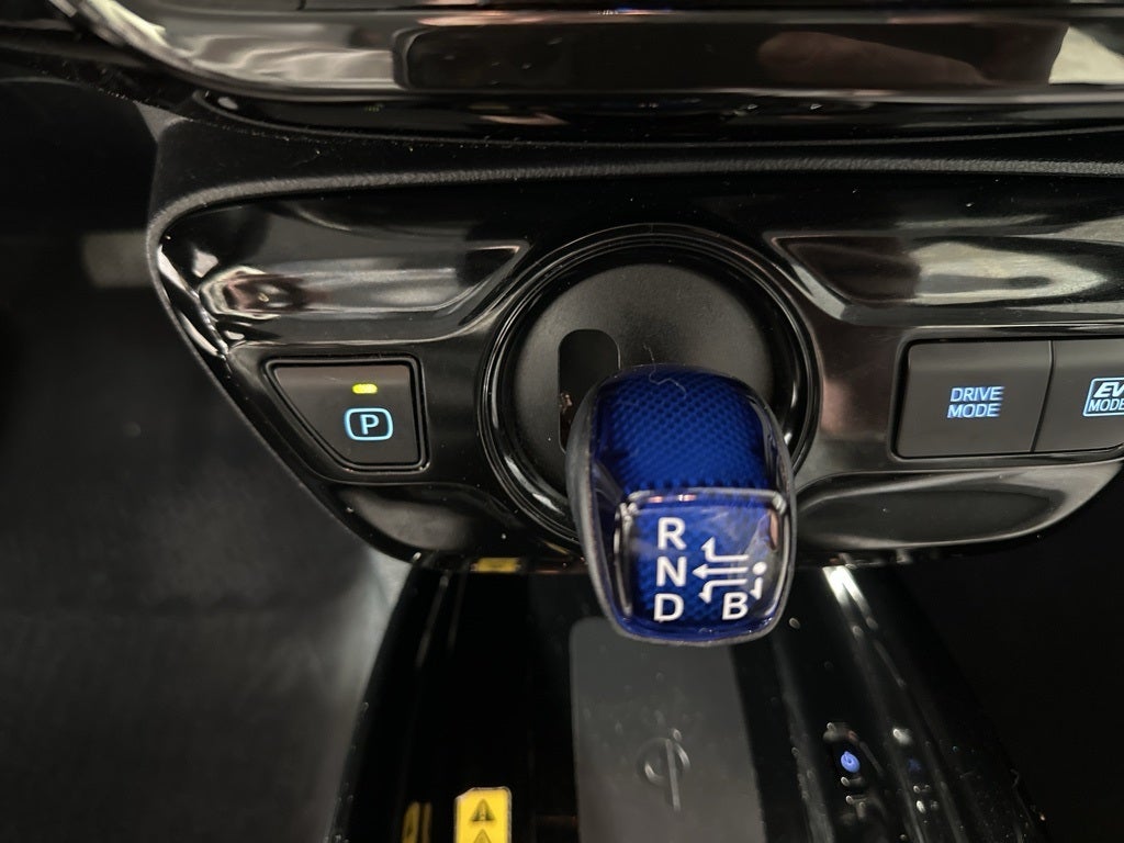 2021 Toyota Prius XLE