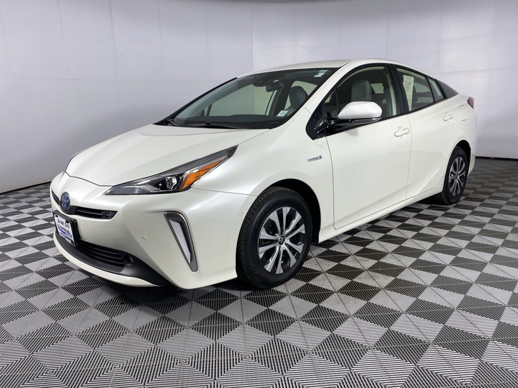 2020 Toyota Prius LE AWD-e