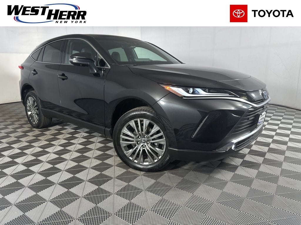 2024 Toyota Venza LE