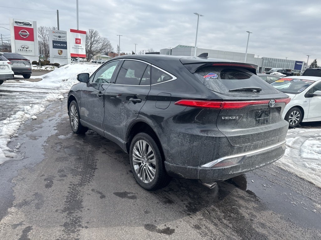 2024 Toyota Venza LE