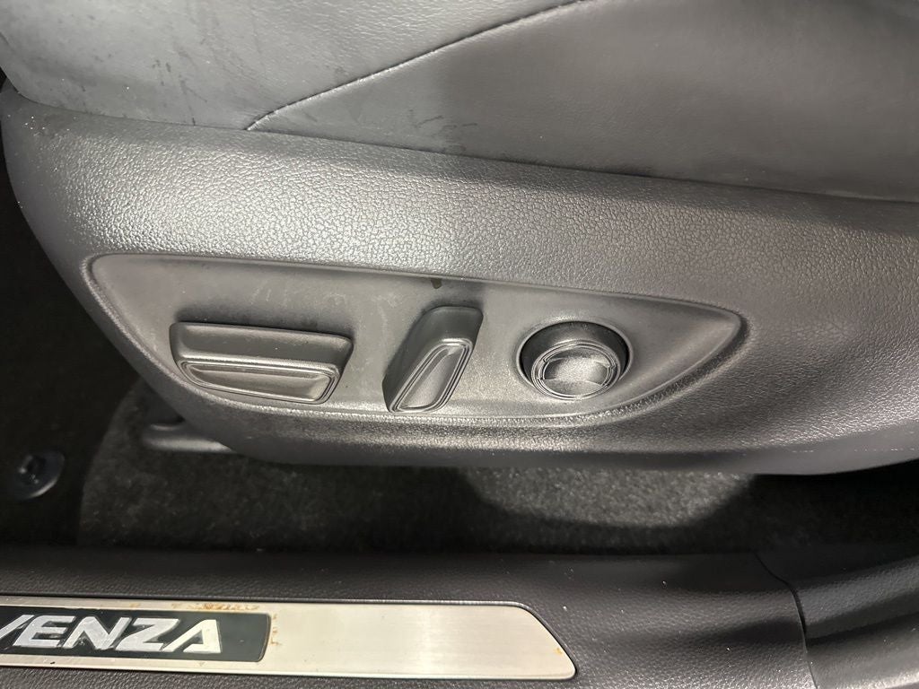 2024 Toyota Venza XLE