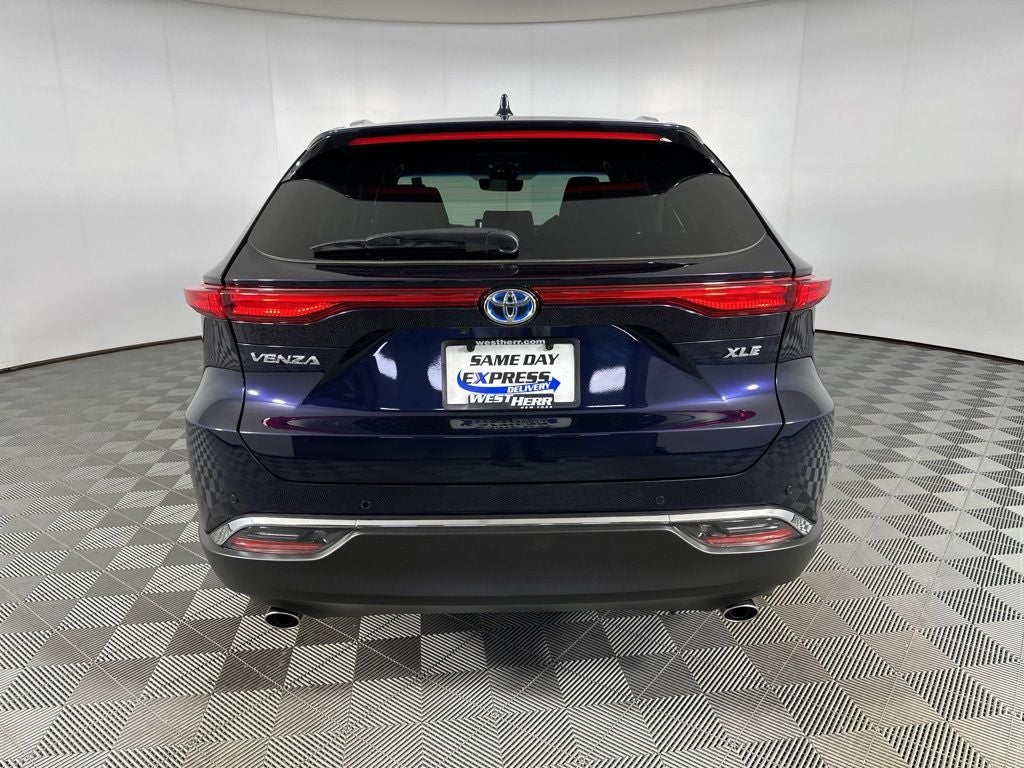 2024 Toyota Venza XLE