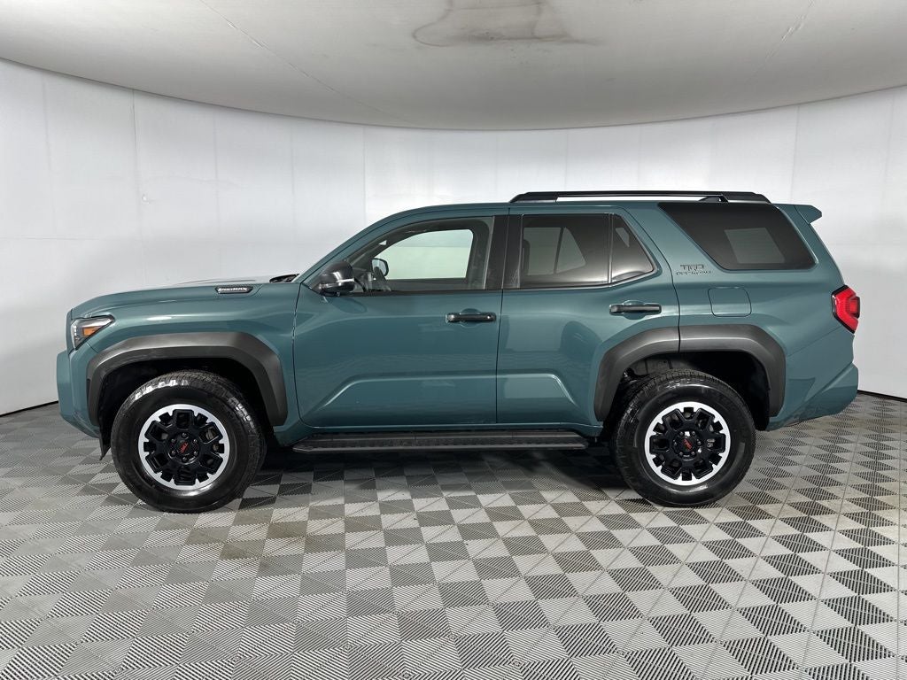 2025 Toyota 4Runner i-FORCE MAX Hybrid TRD Off Road
