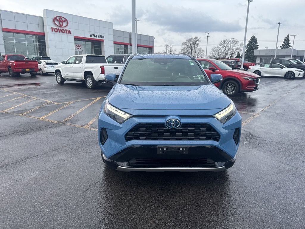 2024 Toyota RAV4 Hybrid SE