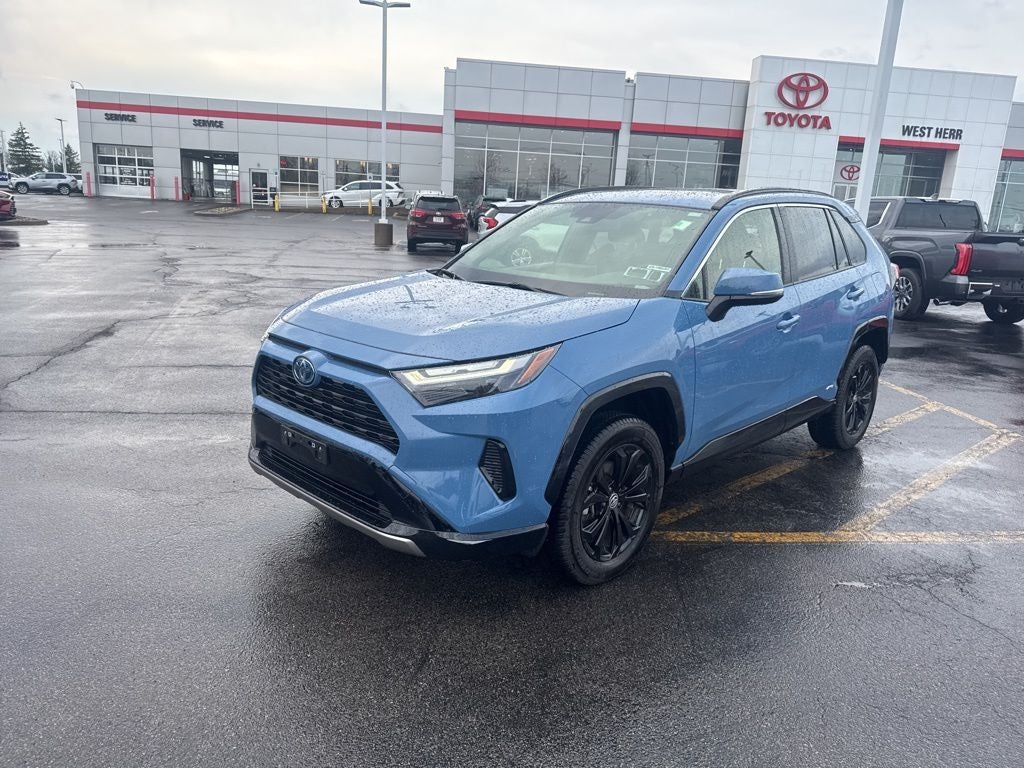 2024 Toyota RAV4 Hybrid SE