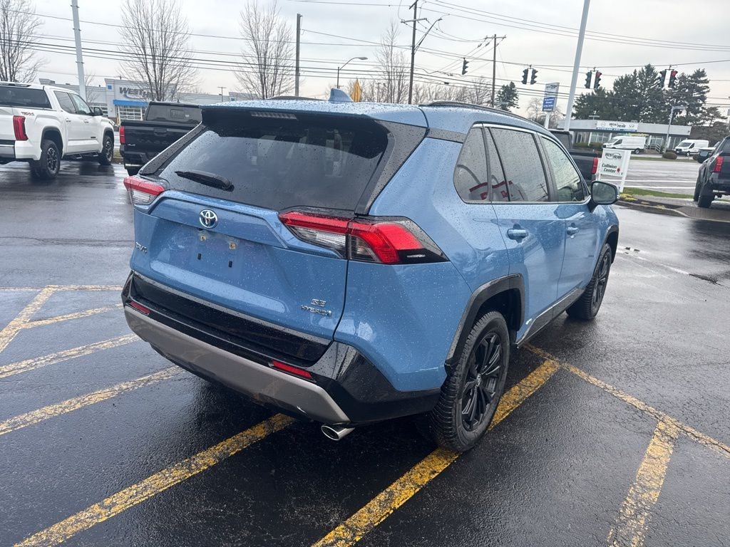 2024 Toyota RAV4 Hybrid SE