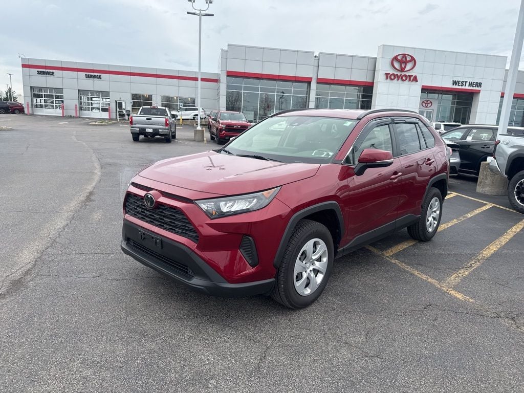 2019 Toyota RAV4 LE