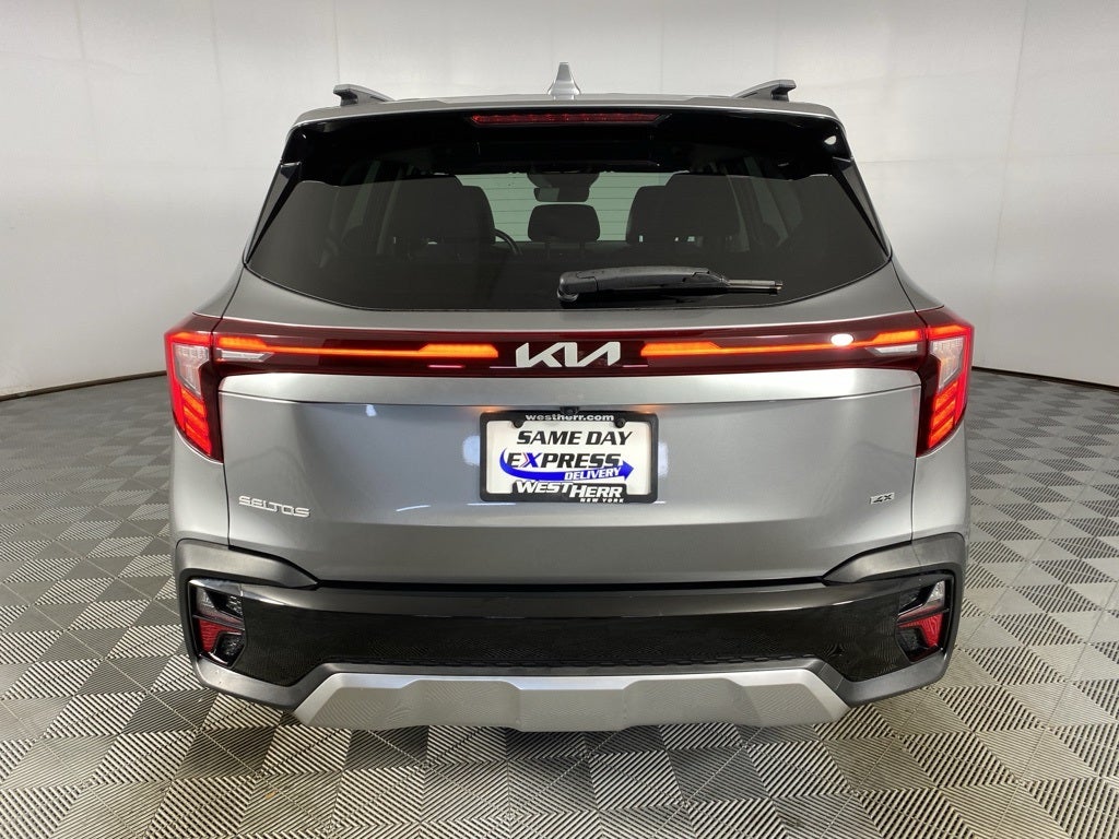 2024 Kia Seltos S