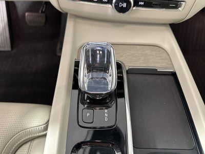 2022 Volvo XC60 B5 Inscription